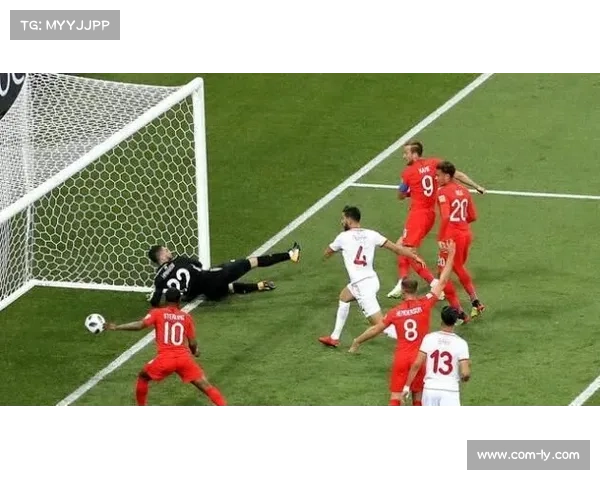 国际足联修改VAR使用规则，增加主裁判回看权限